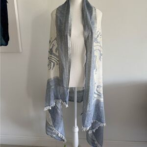 Elegant Blue and white shawl